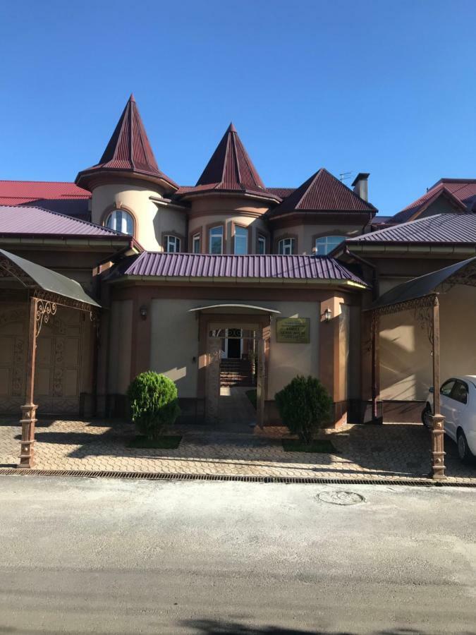Happy House Hotel Salor Buitenkant foto