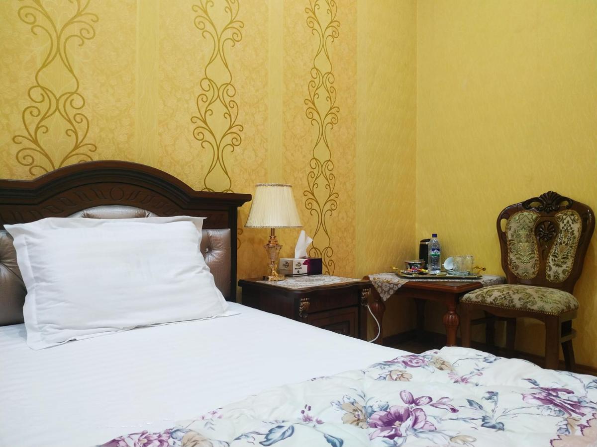 Happy House Hotel Salor Buitenkant foto