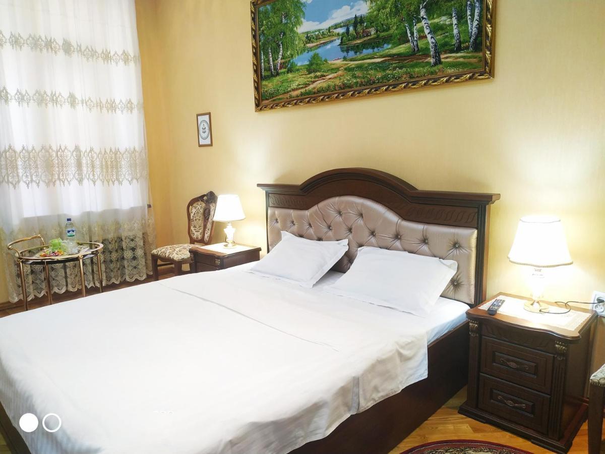Happy House Hotel Salor Buitenkant foto