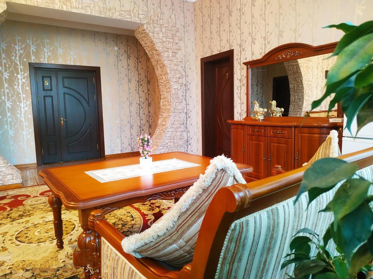 Happy House Hotel Salor Buitenkant foto