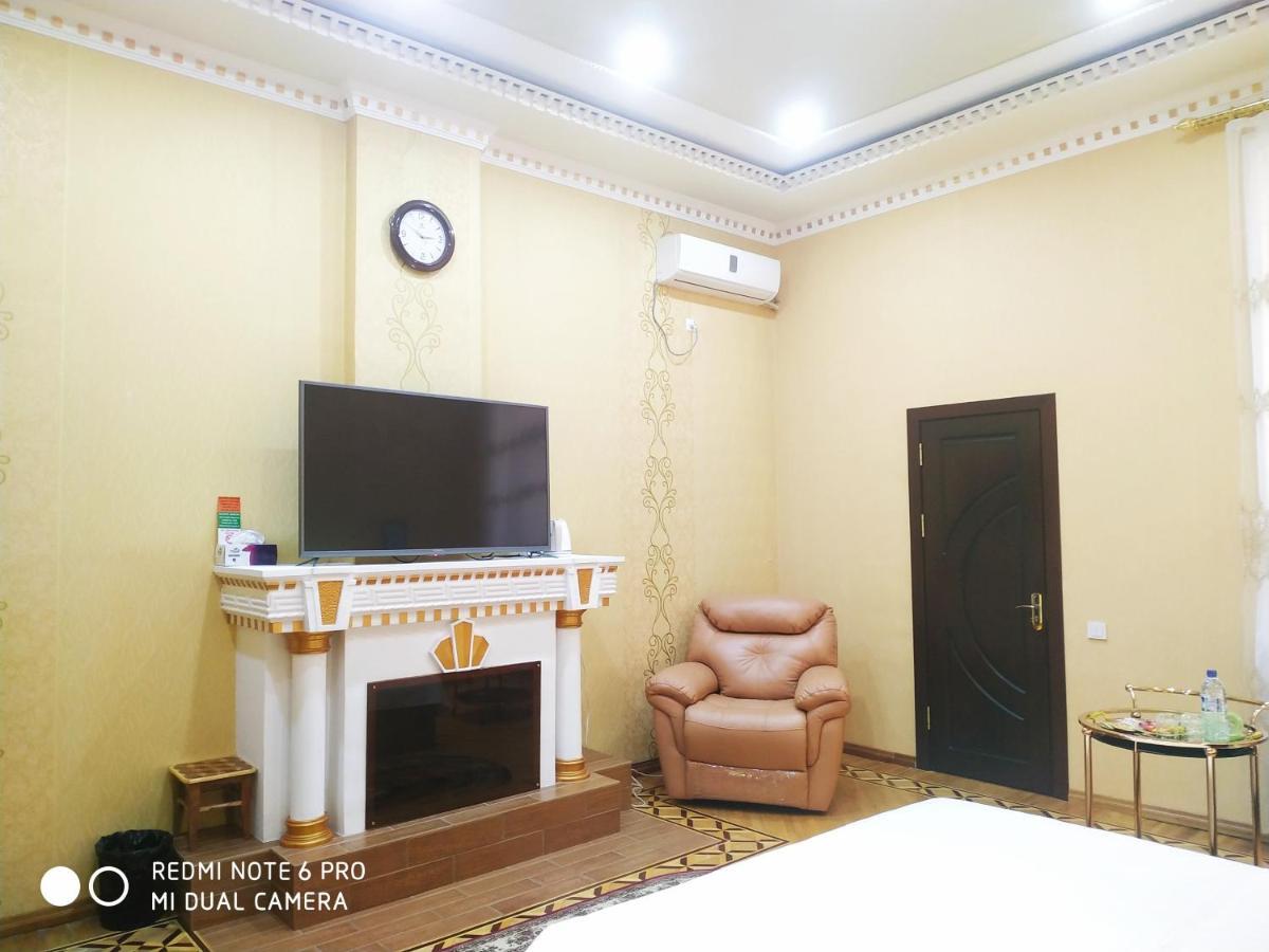 Happy House Hotel Salor Buitenkant foto